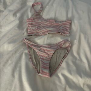 Pink zebra triangl swim